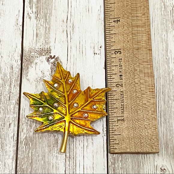 Retired Objet d’Art Autum Fall Maple Leaf Trinket - Picture 4 of 12